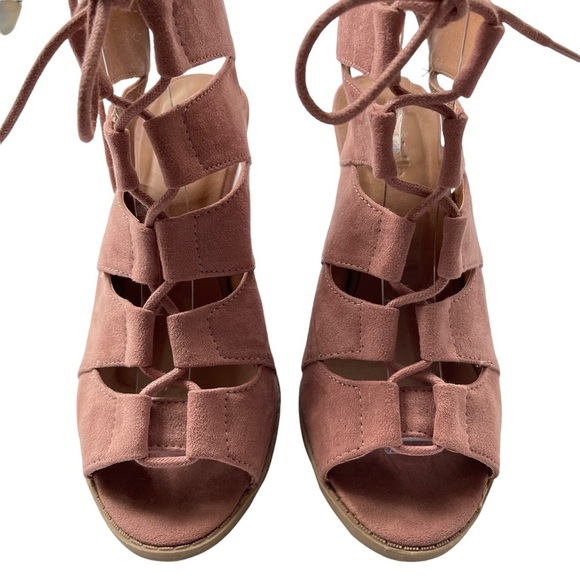 Charlotte Russe Lace Up Peep Toe Chunky Block Heels Booties Sz 6 - Picture 4 of 9